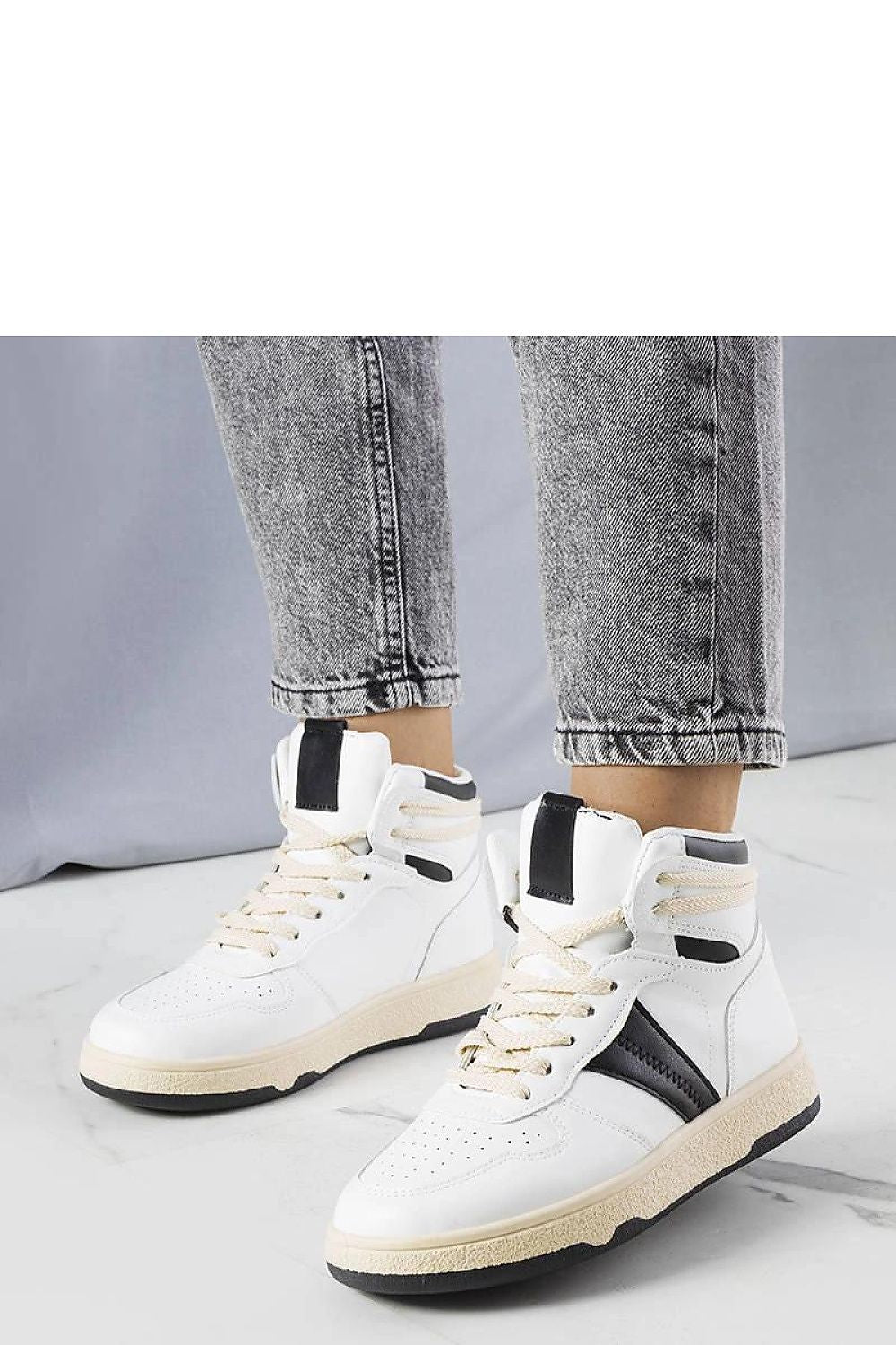  Sport Shoes model 208011 Solea 