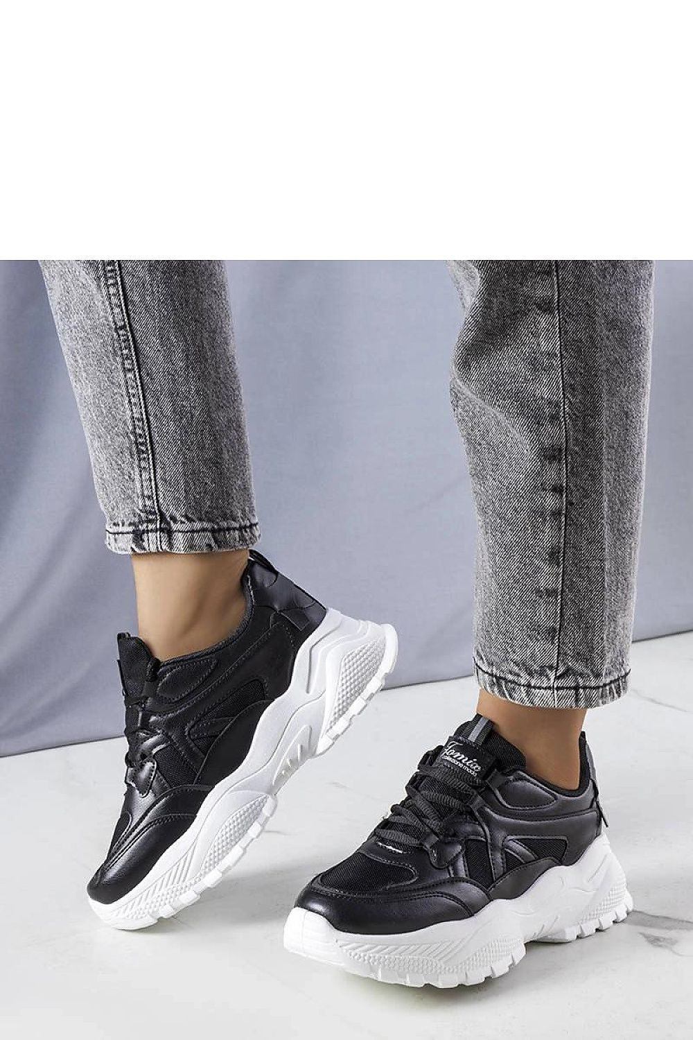 Sport Shoes model 208013 Solea 