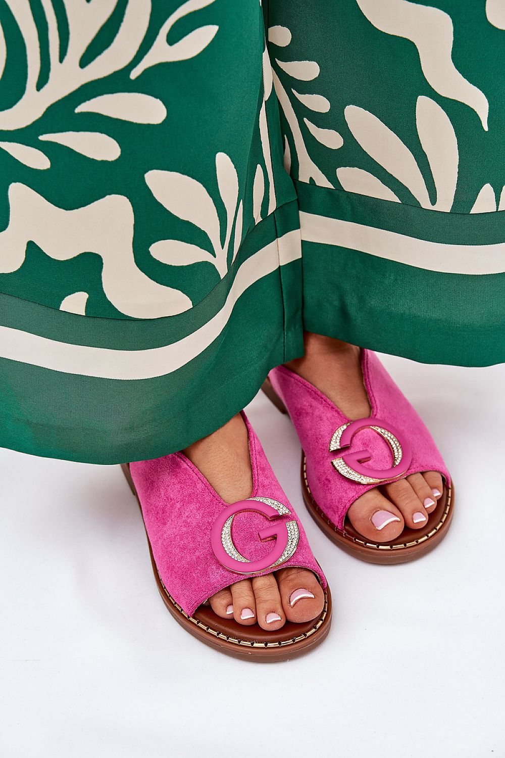  Sandals model 210138 Step in style 