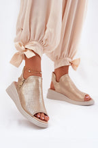  Buskin model 211946 Step in style 