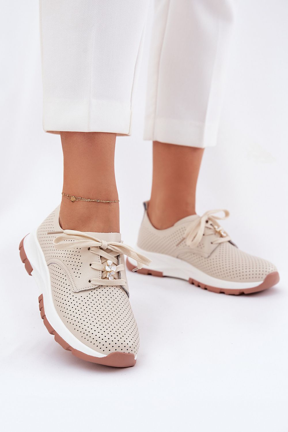  Half shoes model 212568 Step in style 