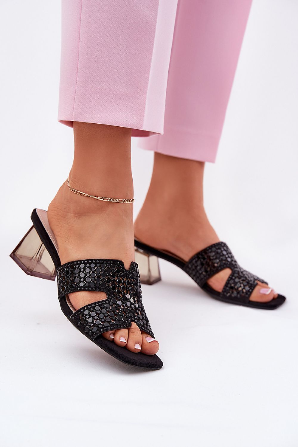 Heeled sandals model 212878 Step in style 
