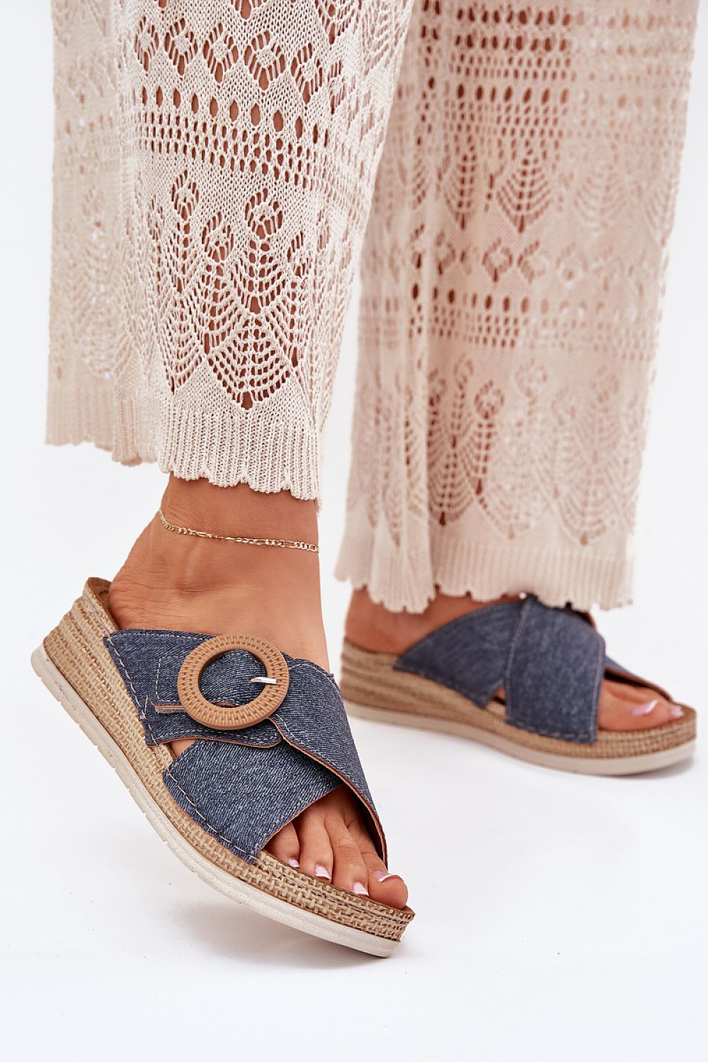  Buskin model 214736 Step in style 