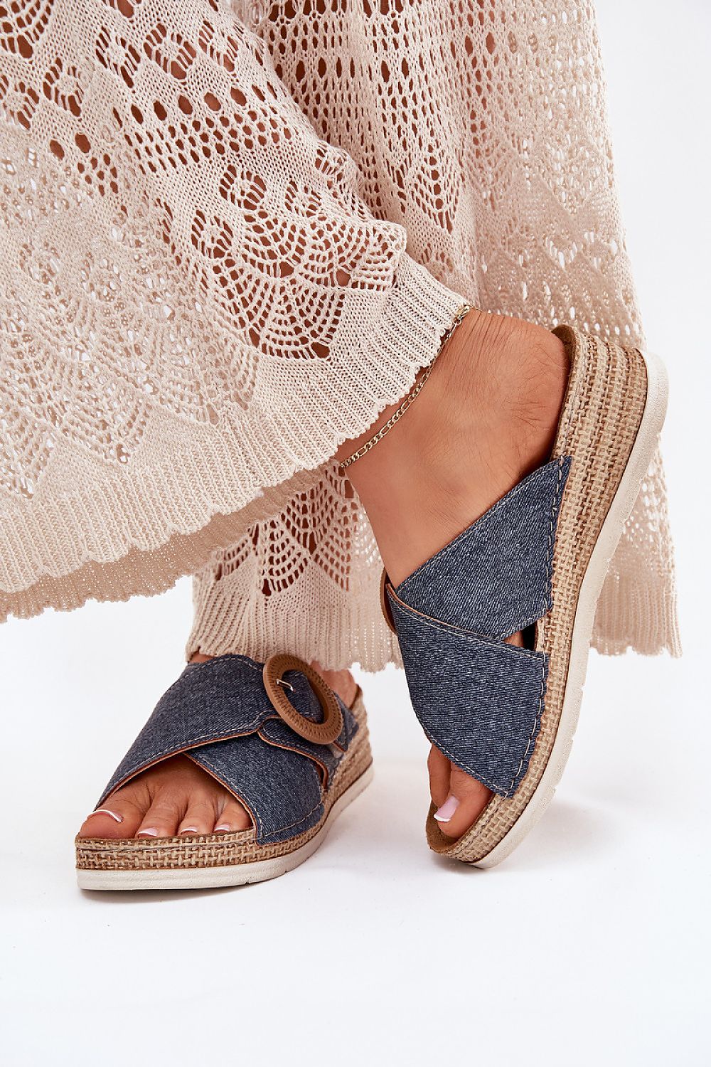  Buskin model 214736 Step in style 