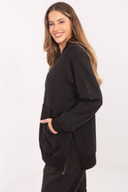  Sweatshirt model 218622 Relevance 