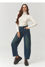  Turtleneck model 219739 Makadamia 