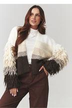  Cardigan model 220771 Makadamia 