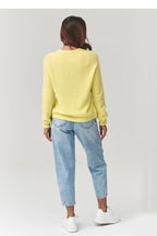  Jumper model 223245 Makadamia 